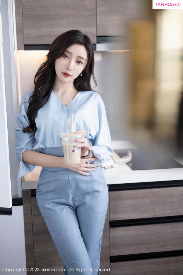 王馨瑶  [XiuRen]高清写真图 2023.07.21 No.7123 王馨瑶yanni 无内肉丝第10张图片